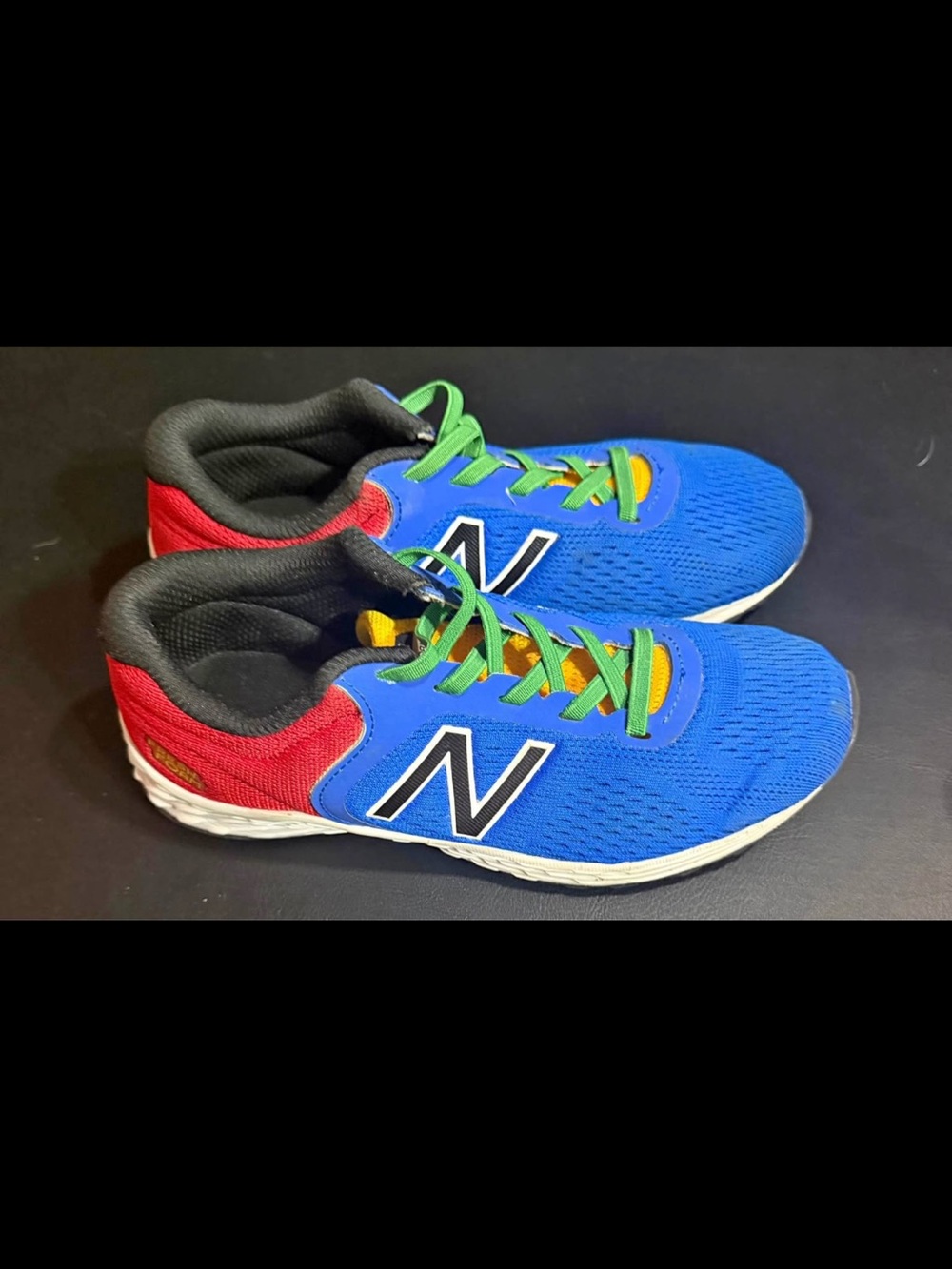 New Balance Kids Blue Sneakers with Red Heel & Green Laces Arishi V2